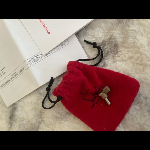 Beautiful simple nice heels. - Picture 9 of 11